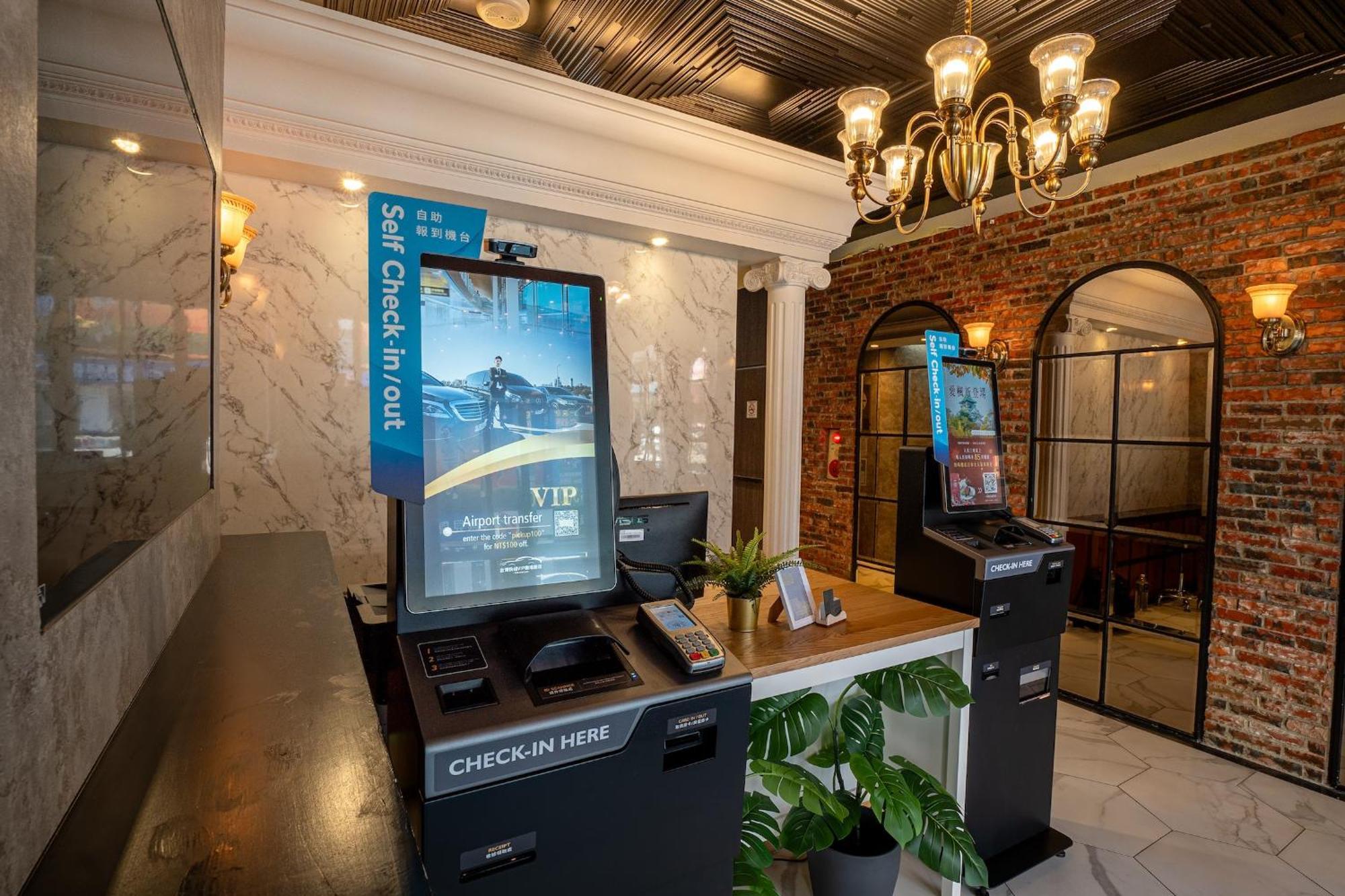 Dream Mansion Hotel Тайчжун Экстерьер фото